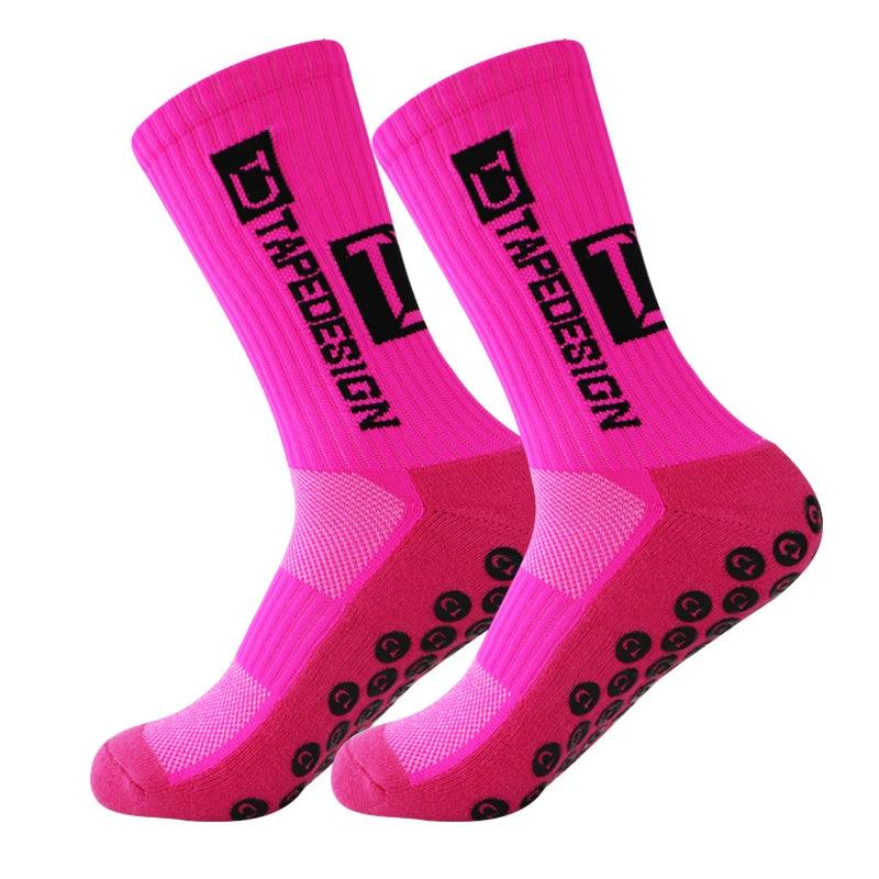 Men's waterproof quick-dry hiking socks for outdoor activities.