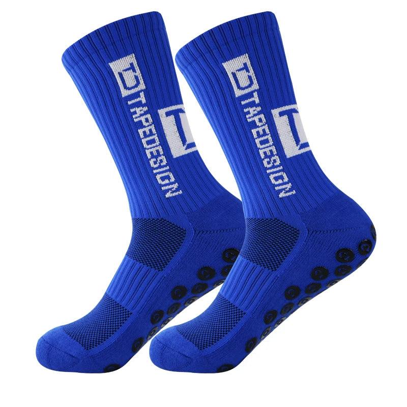 Men's waterproof hiking socks, quick-dry, breathable for outdoor activities.