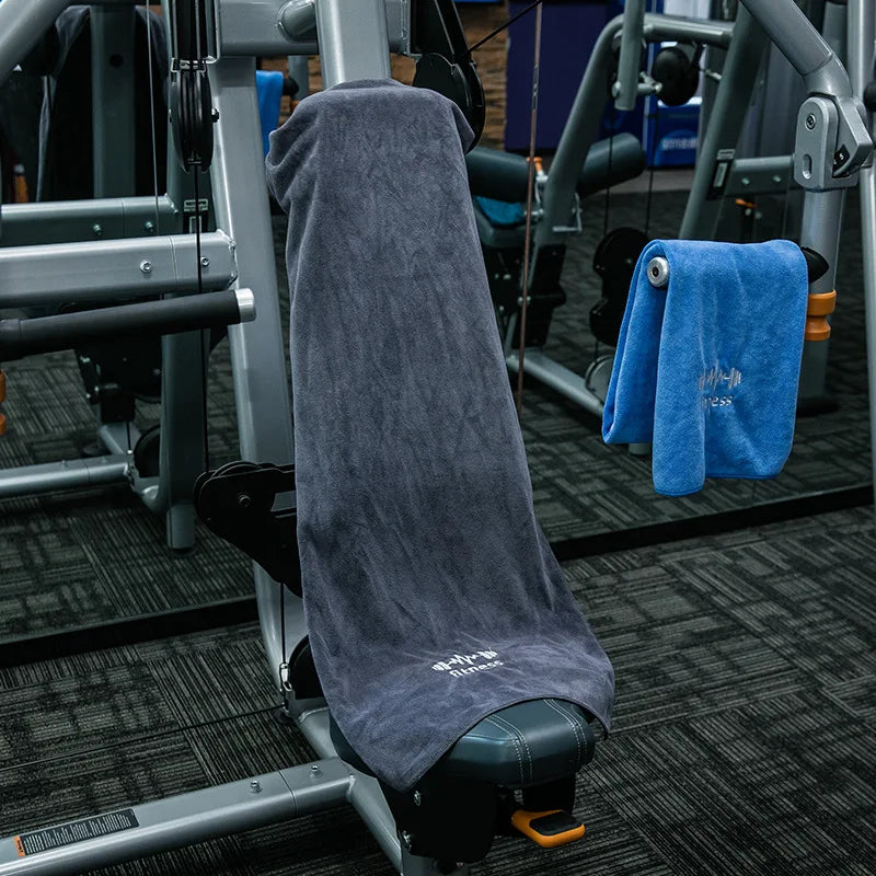 Quick-Dry Premium Microfiber Fitness Towel - Stay Fresh & Dry - Ideal for Gym Workouts