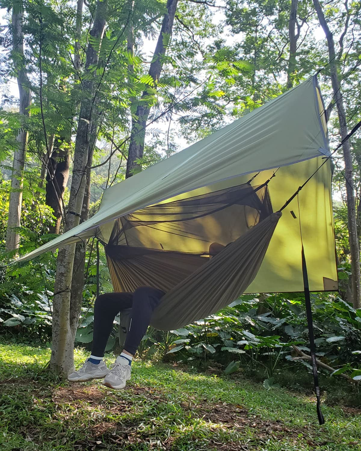 Ultimate Portable Double Camping Hammock with Insect Net - Perfect 2-Person Tent Hammock for Outdoor Adventures with 2 x 10ft Straps!