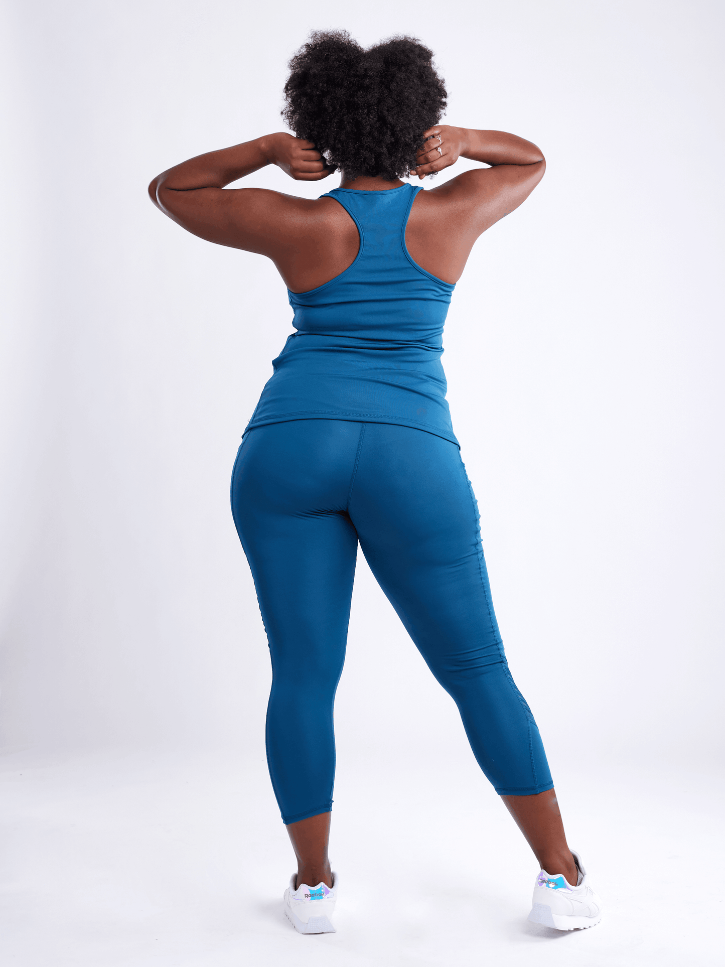 High-Waisted Pilates Leggings with Side Pockets & Mesh Panels - Outdoorsavage