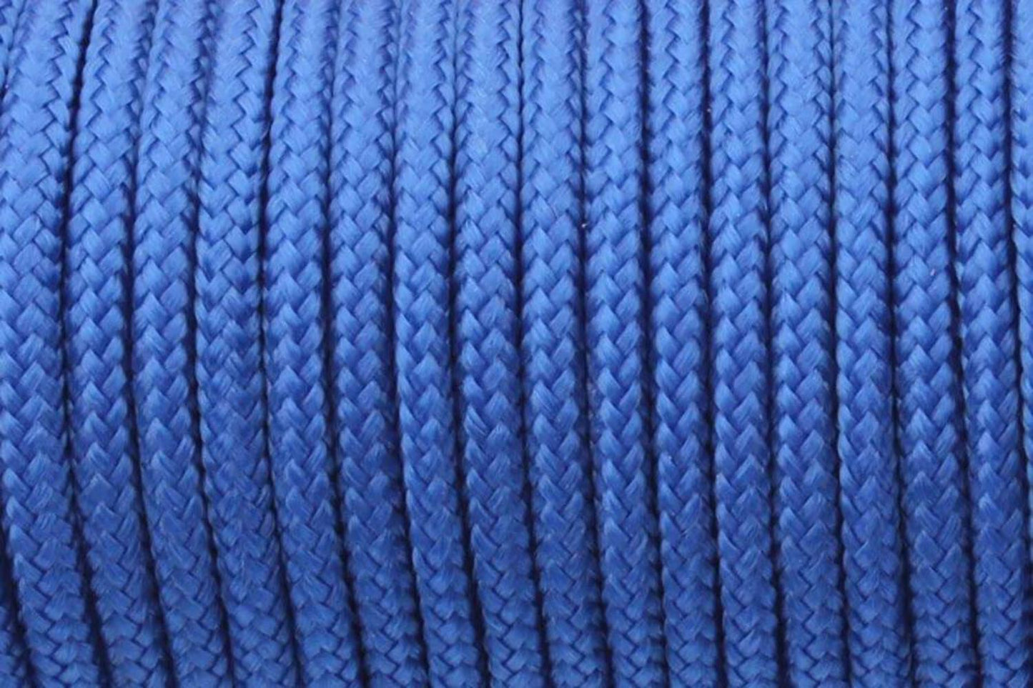 Durable Campingsky 550lb Paracord for camping and hiking.