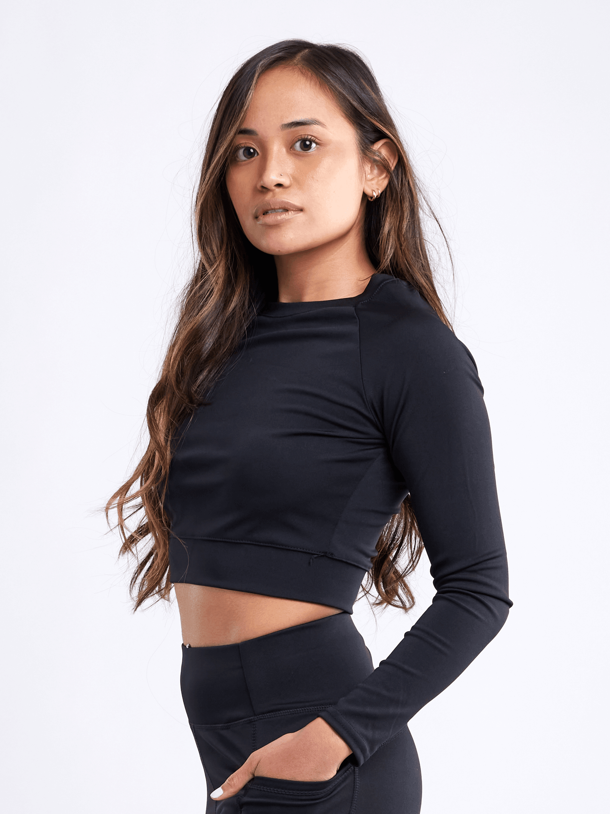 Long-Sleeve Crop Top - Outdoorsavage